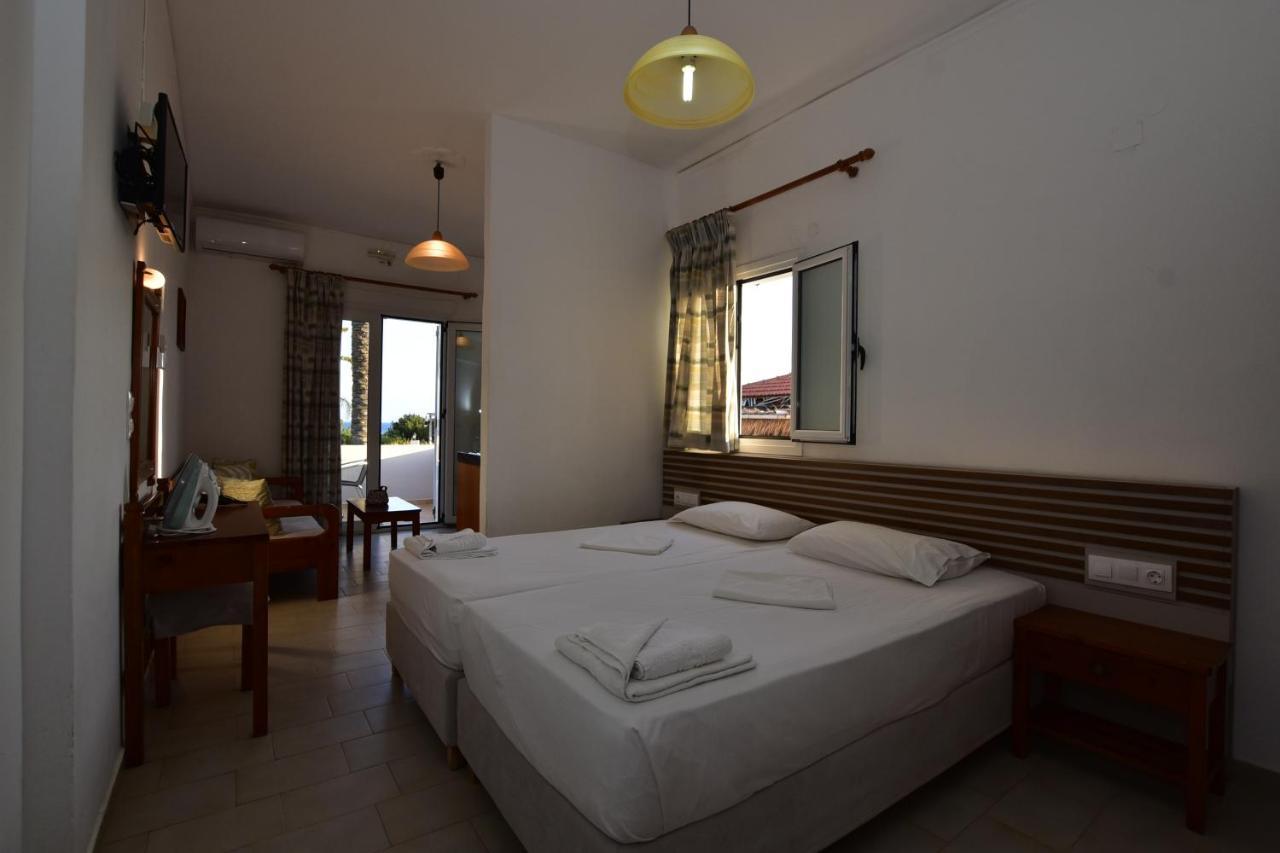 Morpheas Rooms ปาไลโอโกรา ภายนอก รูปภาพ