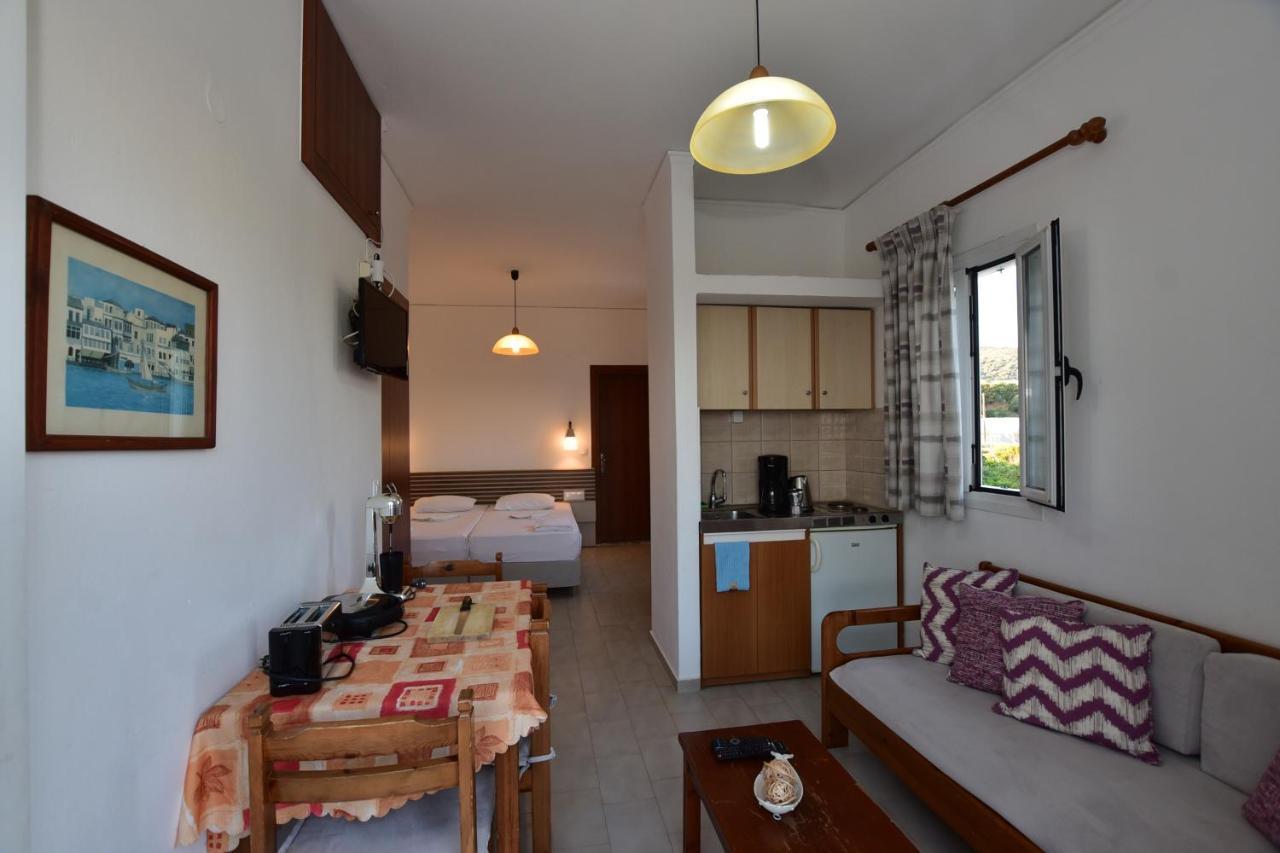 Morpheas Rooms ปาไลโอโกรา ภายนอก รูปภาพ