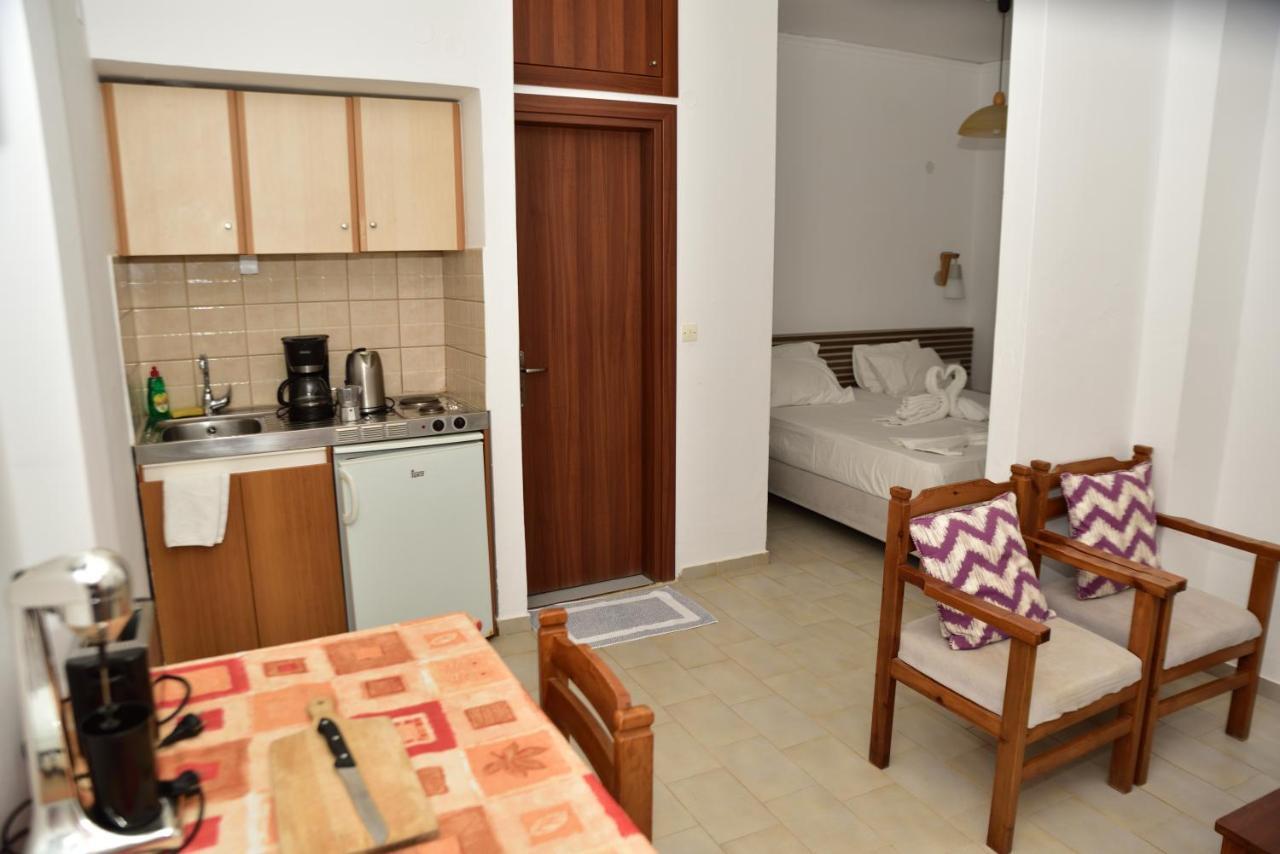 Morpheas Rooms ปาไลโอโกรา ภายนอก รูปภาพ